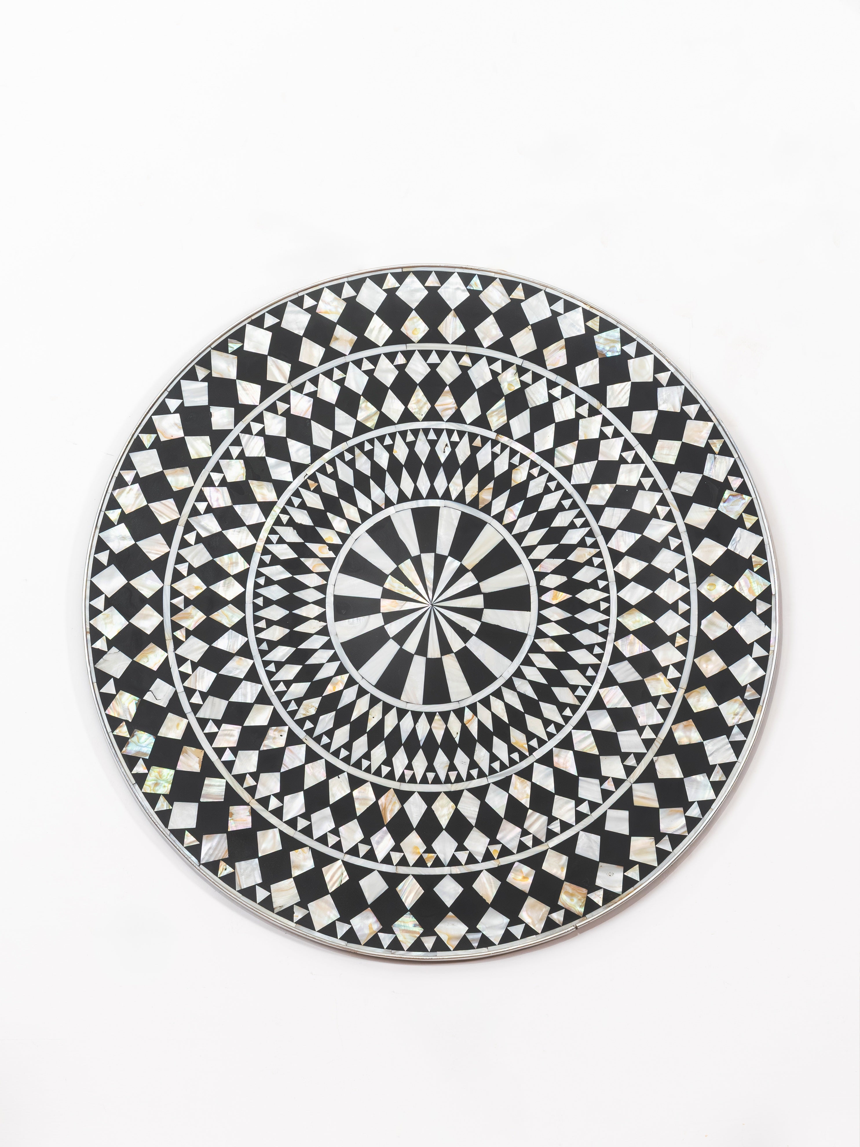 Aurelia Pearl Medallion